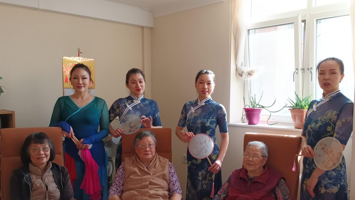 Chinese dancers join Guinness residents to celebrate Chinese New Year